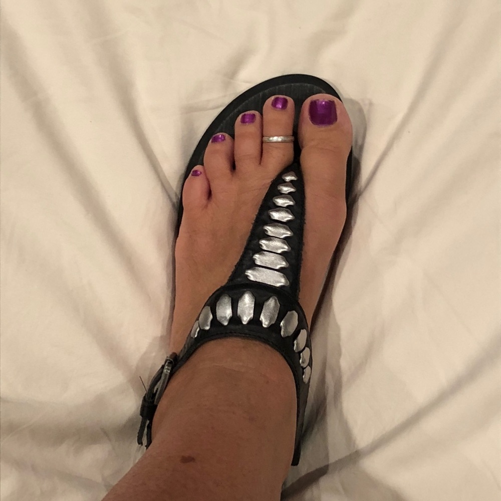 Black sandal
